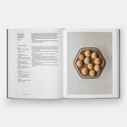 The Festive Baker: A Cookbook - Baking for celebrations and special occasions around the world