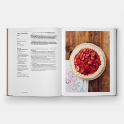 The Festive Baker: A Cookbook - Baking for celebrations and special occasions around the world